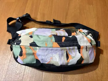 THE NORTH FACE 카모플라쥬 바디백