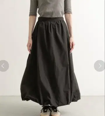 어반 리서치 도어스 벌룬 스커트 S