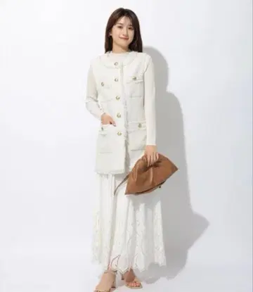 Rirandture 컷워크 자수 스커트