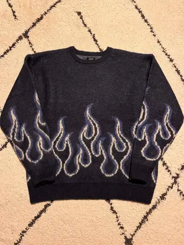 BEAMS 프레임 패턴 니트 스웨터