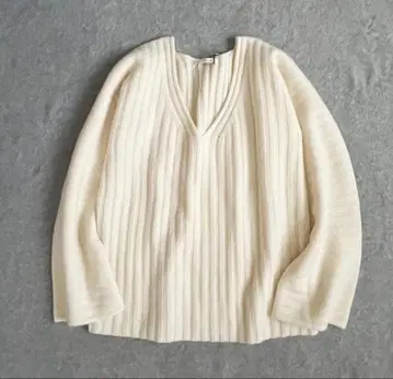[ 새상품급 ] Plage 플라주 울 캐시미어 V넥 풀오버
