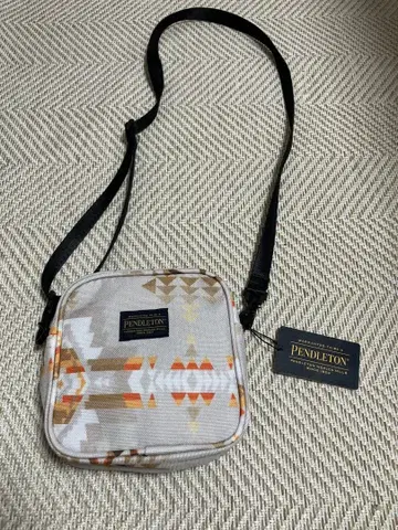 [ 미사용품 ] 펜들턴 ( PENDLETON ) 큐브 미니 숄더백
