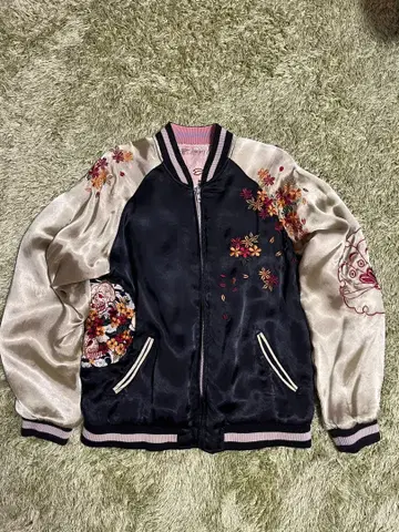 레어 화려악단 가샤도쿠로 리버서블 풀 자수 스카잔