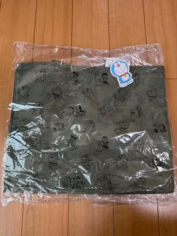 택 포함 새상품 도라에몽 토트백 카키