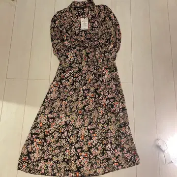 ZARA 꽃무늬 원피스