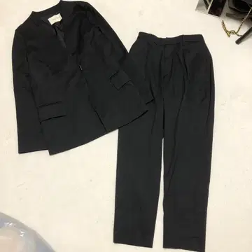 퍼블릭 도쿄 수트 셋업 블랙 최근 모델 관혼상제에도