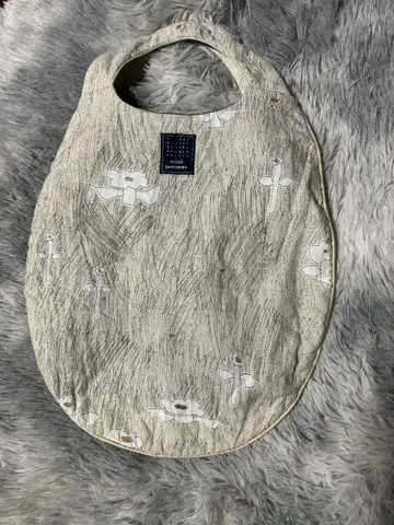 mina perhonen 미나 페르호넨 에그백 올 패턴 자수 플라워 무늬