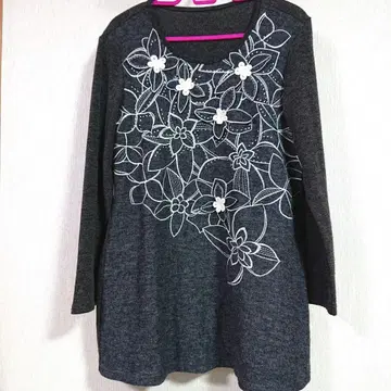 새상품급 꽃무늬 자수 긴팔 튜닉 M~L 사이즈