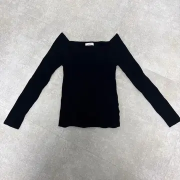 Fray ID 니트 블랙