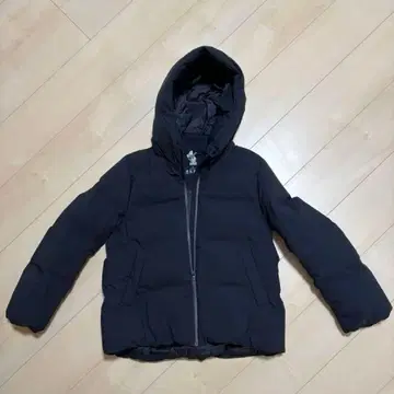 UNIQLO 심리스 다운