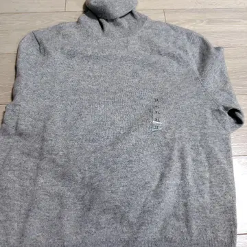 유니클로 캐시미어 라이트 그레이 스웨터 XL 새상품