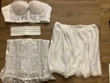 화이트 브라이덜 이너 C70