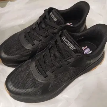 스케쳐스 SKECHERS 슬립인즈 M 사이즈