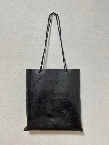 카가리 유스케 KAGARI YUSUKE 블랙월 심플 토트백