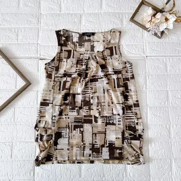 LAUTREAMONT 탱크탑 기하학 패턴 브라운 계열 사이즈 38 비침