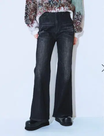 JEANASIS 스트레치 플레어 데님 블랙 (09), 사이즈 S