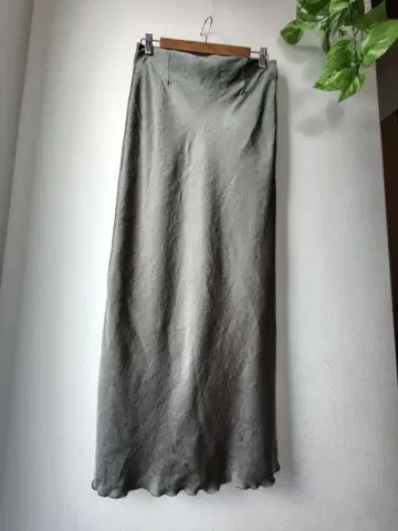 IENA 더블 새틴 스커트 카키 38