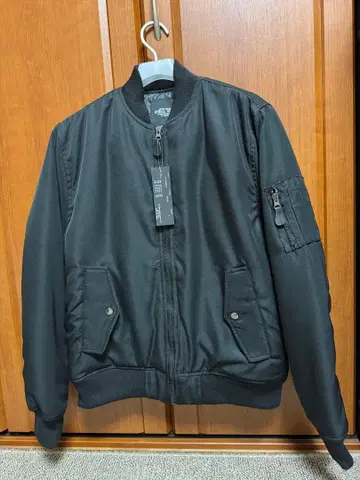 블랙 MA-1 플라이트 자켓