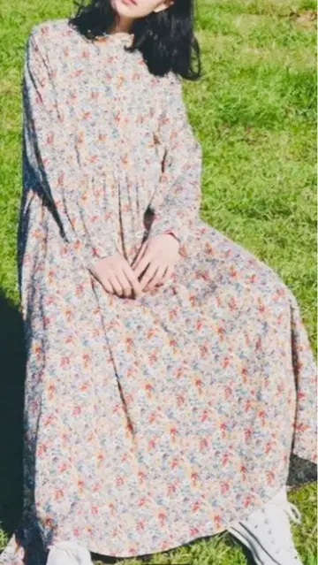 Libra 밴드 카라 원피스 꽃무늬