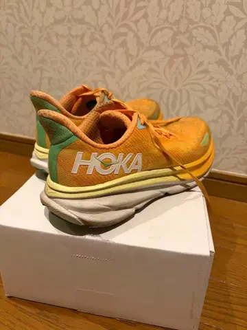 호카오네오네 CLIFTON 9 클리프톤 9