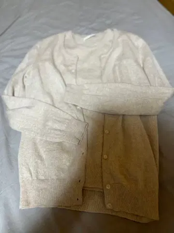 유니클로 캐시미어 가디건 & 반팔 스웨터 M 사이즈