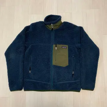 07년산 파타고니아 실측치수 L 상당 레트로x 네이비 x 카키 레어 배색