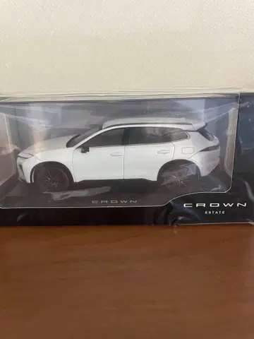 도요타 크라운 에스테이트 미니카 미개봉 새상품