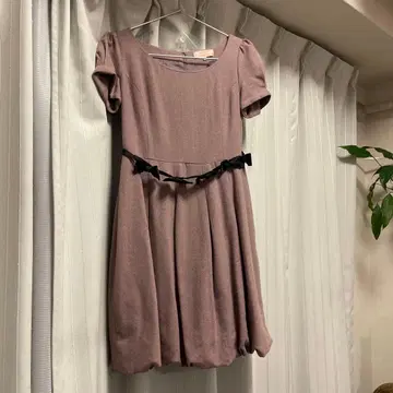 WORLD 벌룬 원피스