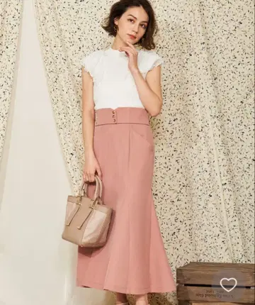 노엘라 플레어 스커트