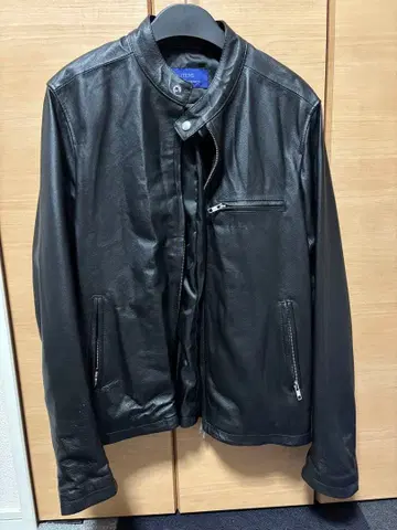 어반 리서치 가죽 자켓