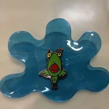 키나시 아트 대서커스전 핑 배지 키나시 노리타케