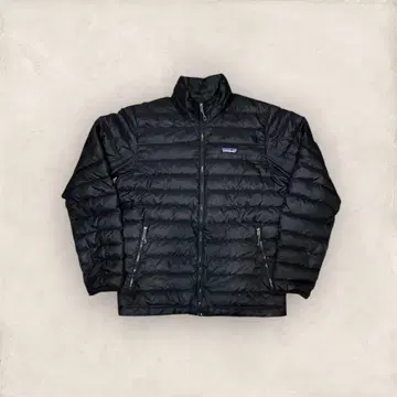 patagonia 다운 스웨터 블랙