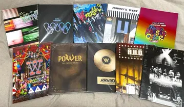 WEST. 팜플렛 묶음 판매