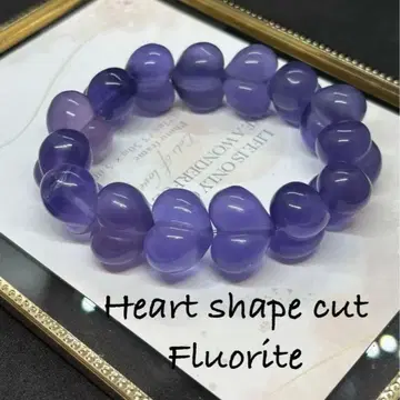 탄자나이트 컬러 하트 쉐이프 플로라이트 팔찌