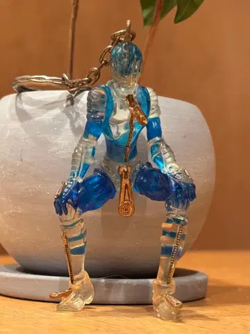 죠죠 스티키 핑거스 피규어 키링