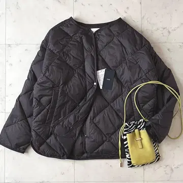 25AW 택 포함 미사용* 도어즈 라이트 다운 퀼트 숏 블루종 M