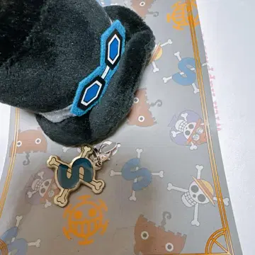 원피스 모자 마스코트 핀 사보 원피스 타워