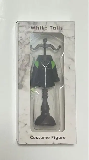 White Tails 샤크 코스튬 피규어