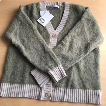 새상품 미사용 가디건 L