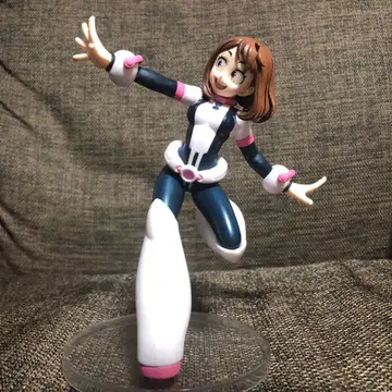 나의 히어로 아카데미아 우라라카 오챠코 피규어