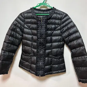 & Love 프릴 다운 자켓 숏 기장