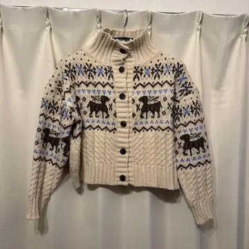 가디건 사슴 패턴