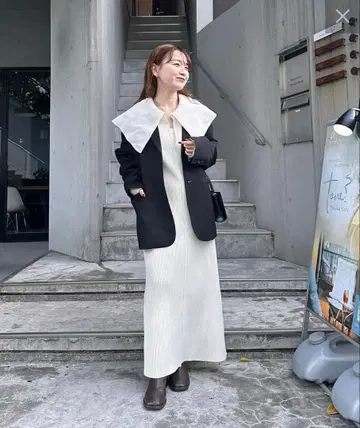 mistic 미스틱 BIG 카라 니트 원피스