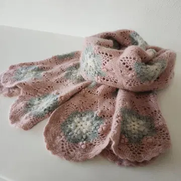 핸드메이드 스톨 숄 머플러 무릎 담요 더스티 핑크 모티브 뜨개질