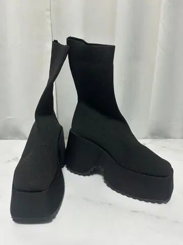 통굽 부츠 삭스 부츠