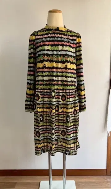 미사용품 프랑슈리페 원피스 M 사이즈 꽃무늬 후르츠 패턴