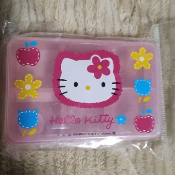 헬로키티 플라스틱 케이스 6칸막이 1996 레트로