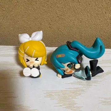 하츠네 미쿠 카가미네 린 피규어 세트