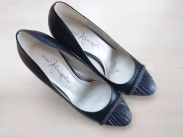 [카네마츠] 블랙 플리츠 디자인 하이힐