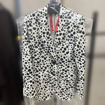 레지나 로만티코 자켓